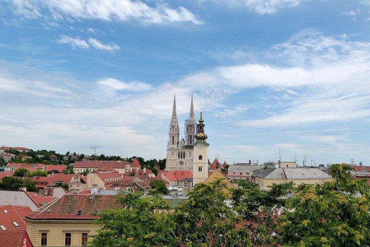 Ultimate 3 - Visite privée d'une journée : Zagreb, Slovénie & Plitvice