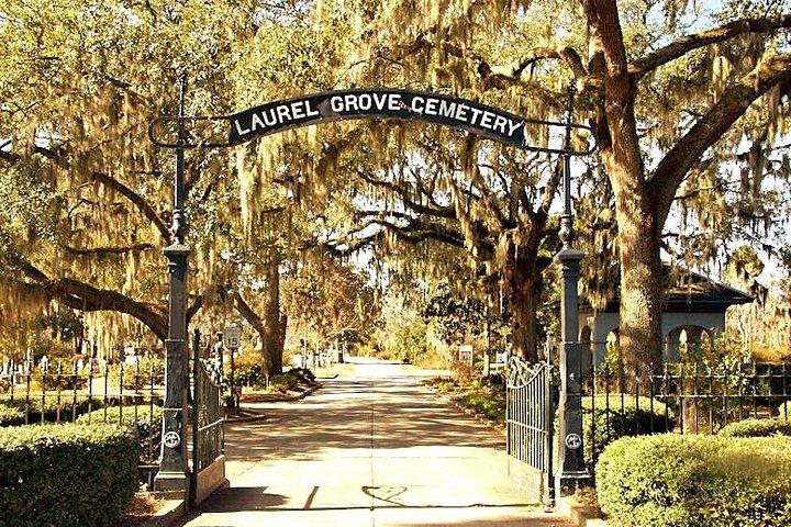 De Hidden Gem Cemetery Tour door Laurel Grove