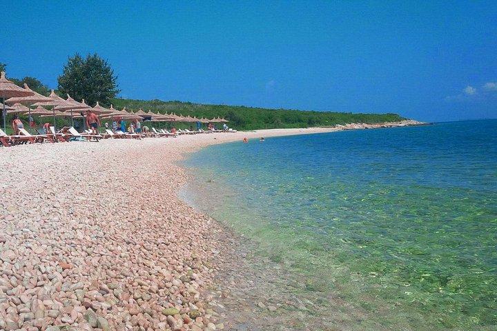 Visit Vlore & Himare Beaches include il pranzo
