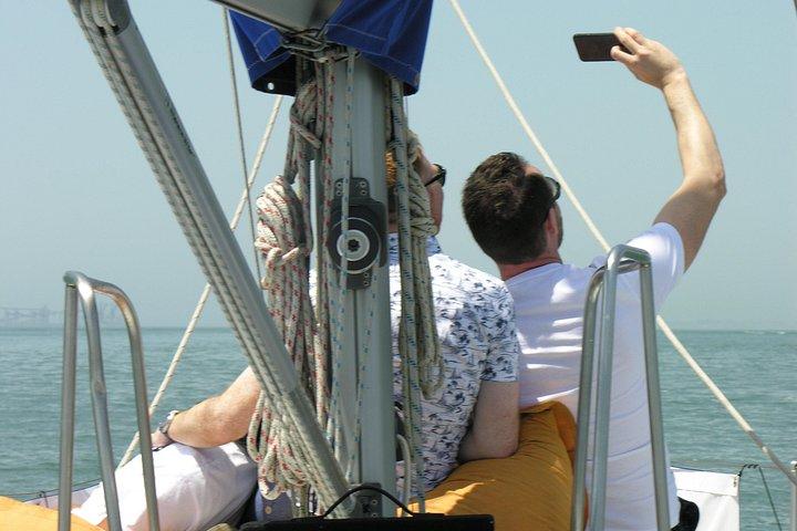 PRIVATE BOAT TOUR Lisbon