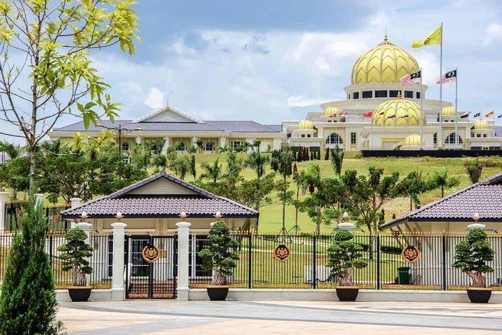 Halbtägige Stadtrundfahrt durch Kuala Lumpur