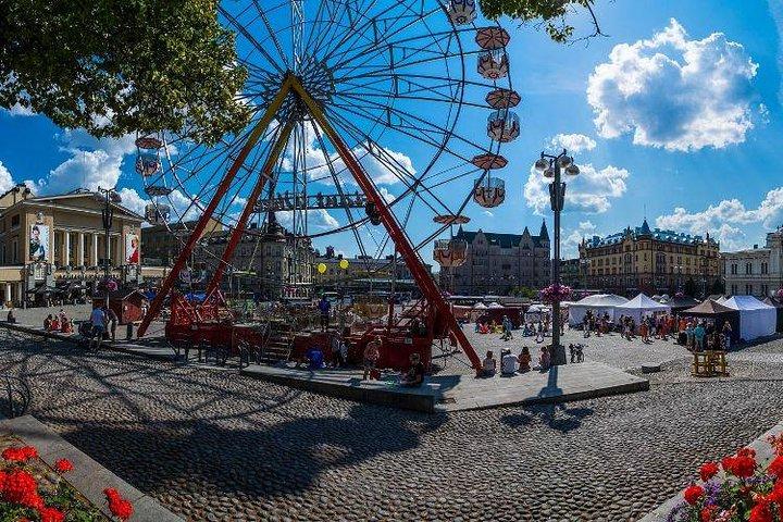 Excursion d'une journée à Helsinki - Tampere en voiture privée avec guide