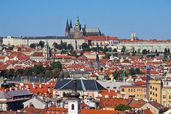 Prague Private Custom Full-Day Tour: Prague Castle and Old Town