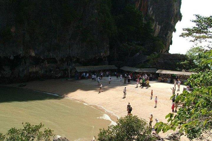 James Bond Island Sightseeing-Tour mit dem Longtail-Boot ab Phuket