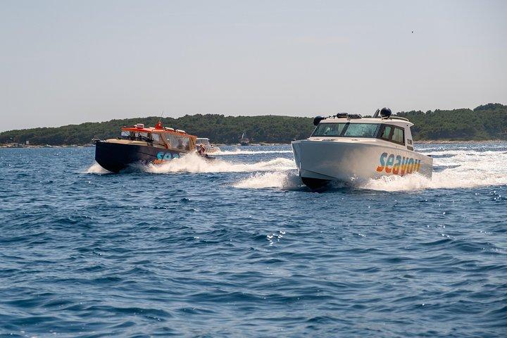 Privat luksusbådtur for 12 fra Split, Brac, Trogir, Hvar