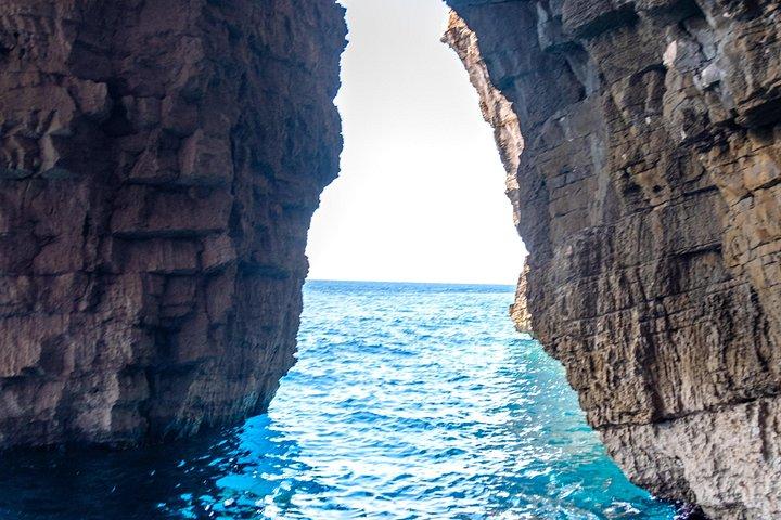 Magische Blue Cave und Hvar Tour von Split und Brac