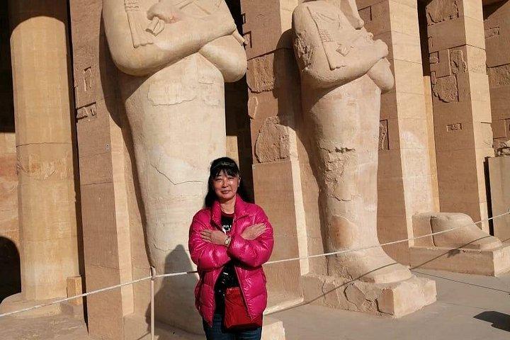 ルクソールの王妃ハトシェプット寺院のプライベート半日ウェストバンクバレー