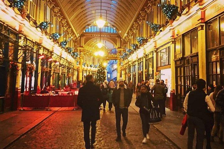 クリスマスキャロルとチャールズディケンズオールドロンドンウォーキングツアー