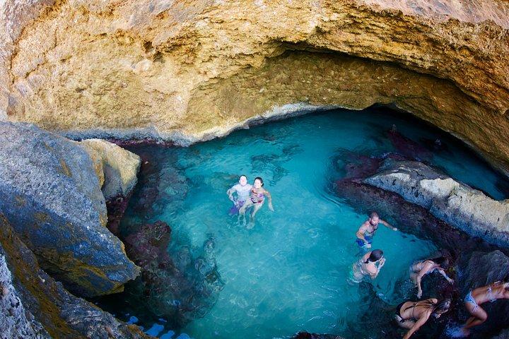 Aruba Jeep Safari with Lunch and Open Bar