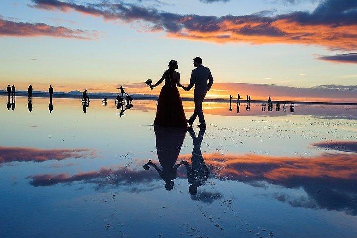 Salar De Uyuni 2 Tage 1 Nacht. Deu Führer. Volcan Tunupa Ruta. Verfügbarkeit erfragen