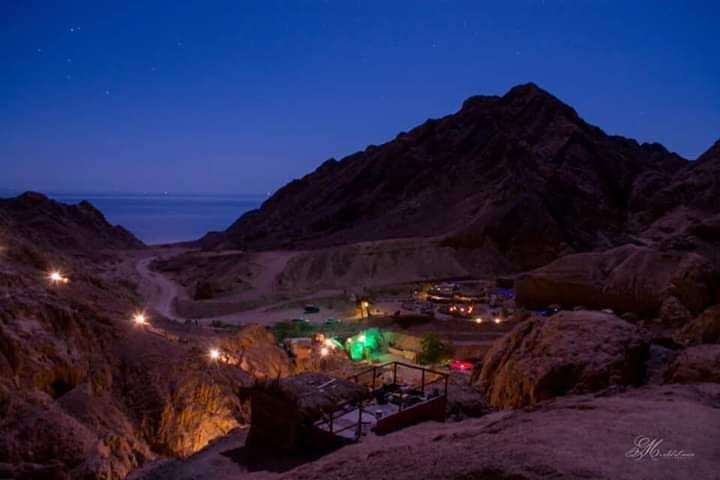 Tour de cena beduina en Sharm El Sheikh (cuatrimoto y paseo en camello)