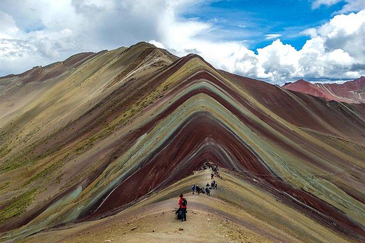 Excursión de un día completo a Rainbow Mountain desde Cusco