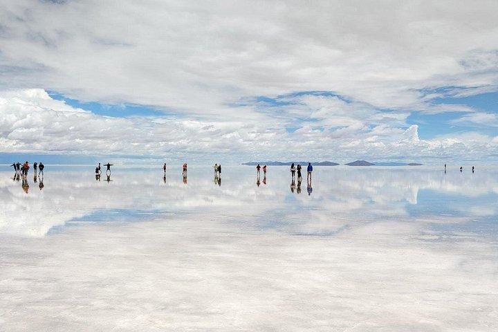 Stars+Sunset - Uyuni (ESP DRIVER/GUIDE), 1-2 ppl ask, min 3 ppl available