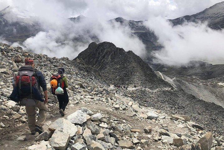 HUAYNA POTOSI. MOUNTAIN TREK. 3 DAYS 2NIGHTS. 6090m. PLS ASK FOR AVAILABILITY.