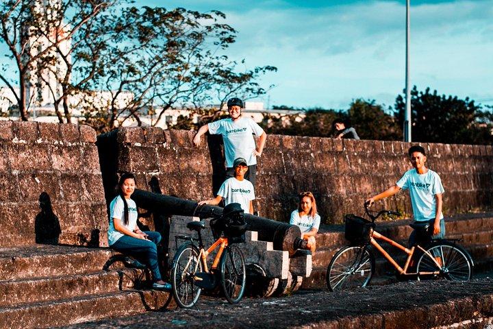 竹の自転車でイントラムロスを体験 - Ecotours