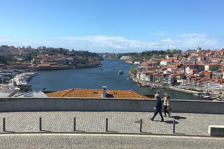 Soyez un habitant de Porto - Visite privée d'une journée de Lisbonne