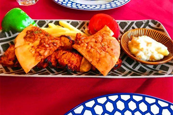 Tour privato musulmano alla Grande Muraglia di Mutianyu con cena halal