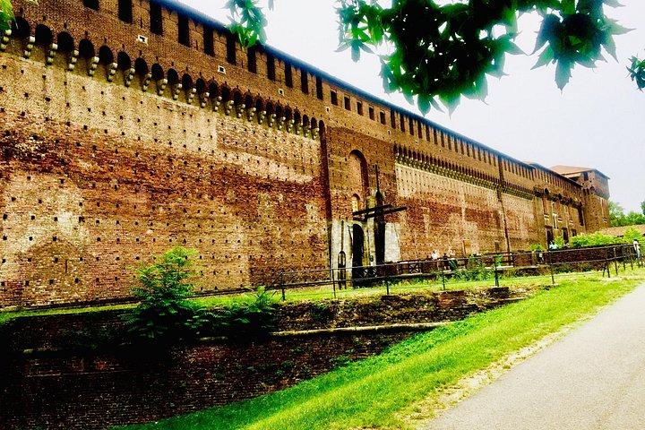 Milan, private guided walking tour
