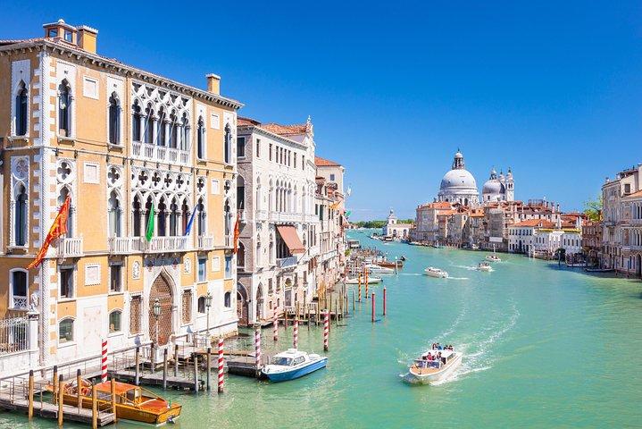 Transfer bei der Abreise zum Flughafen Venedig Marco Polo