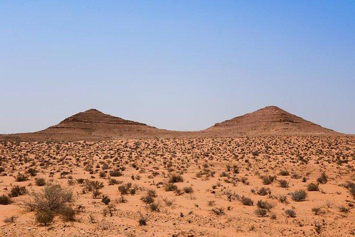 The three desert and mountain oases