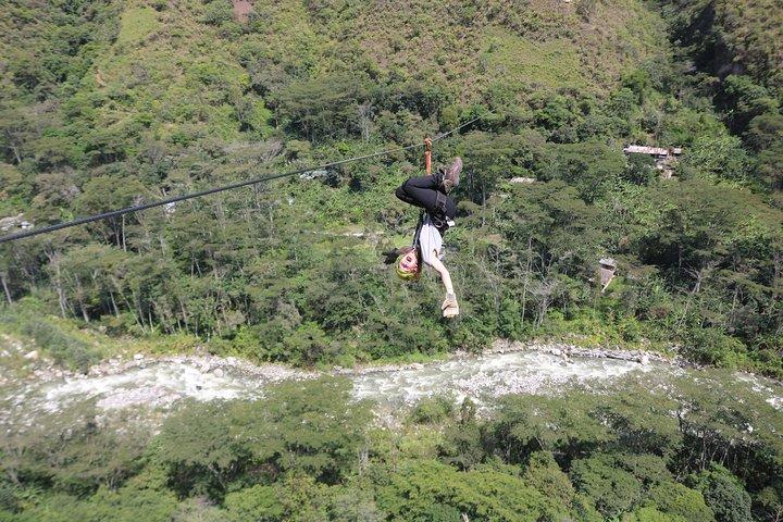 zip line adventure in machupicchu