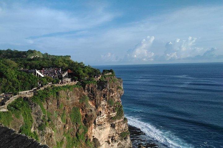Uluwatu temple bali sunset tour