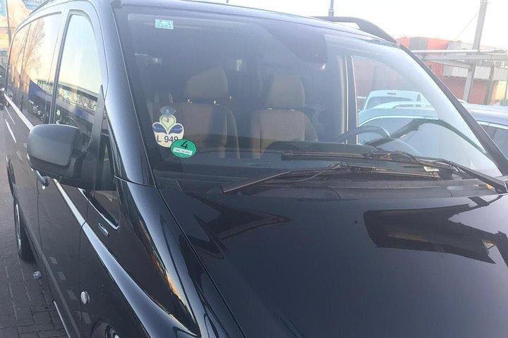 Standard Minivan vom Flughafen Brüssel nach Antwerpen