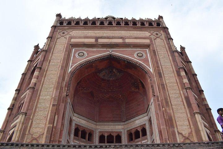 Private Transfer To Jaipur From Agra Via Fatehpur Sikri And Abhaneri