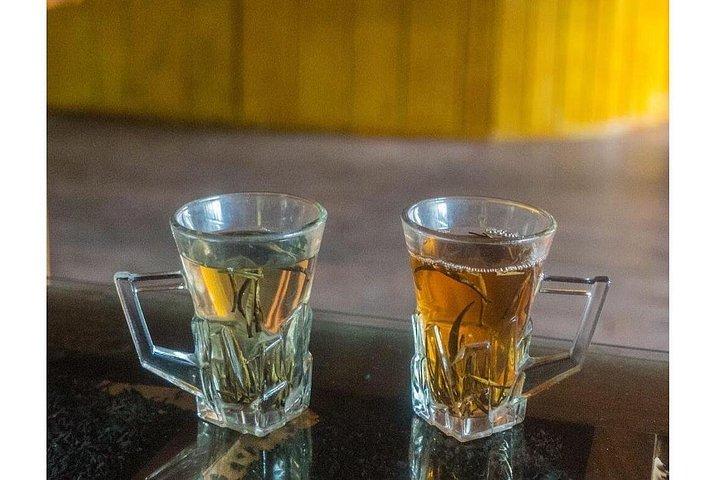 キングフィッシャーツアーでヌワラエリヤへの日帰り旅行