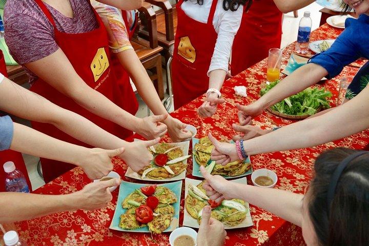 Da Nang Authentic Home Cooking Class