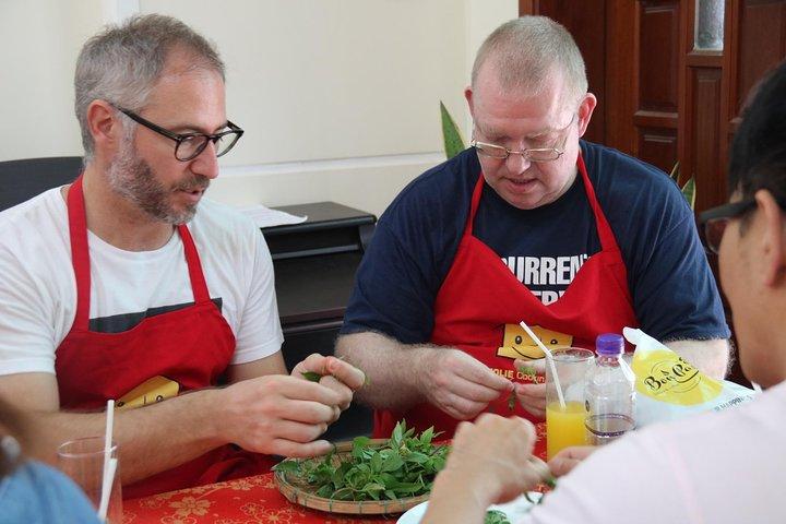 Da Nang Authentic Home Cooking Class