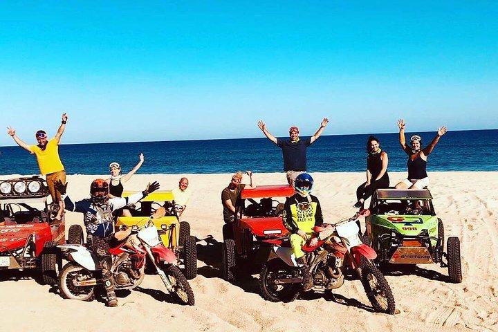 一日中オフロードバイクの冒険、Cabo PulmoまたはSantiagoの滝