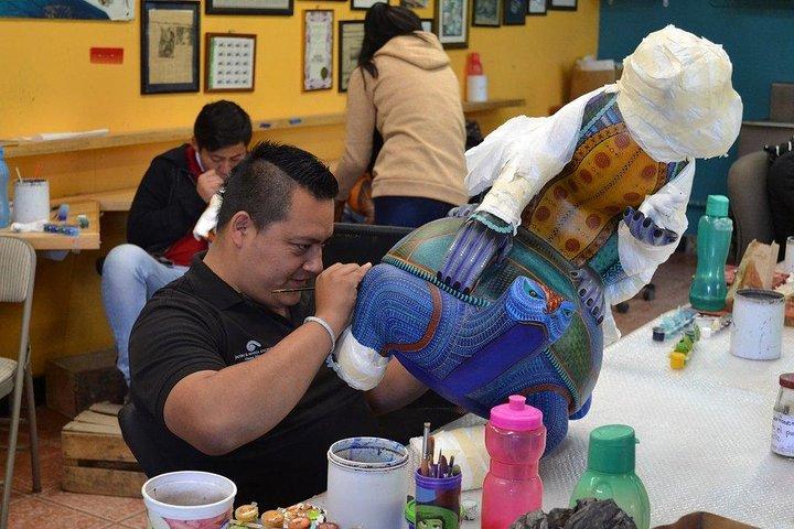 Visite privée d'une journée comprenant les villages artisanaux d'Alebrijes et la poterie noire