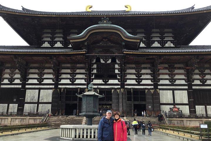 京都・奈良2 日帰りツアー : ゴールデンパビリオン、東大寺、鹿公園