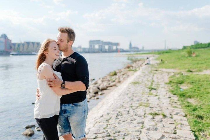 Private Photo Session with a Local Photographer in Cologne