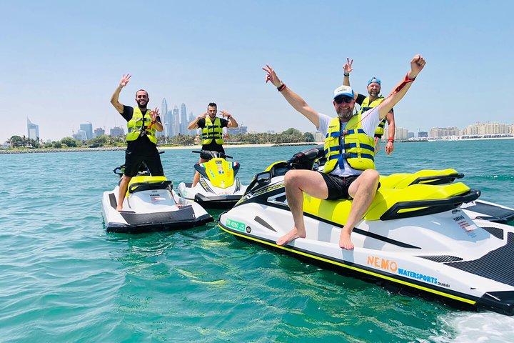 30 min de Jet Ski jusqu'au Burj Al Arab + Photos, Vidéos et Glaces gratuites
