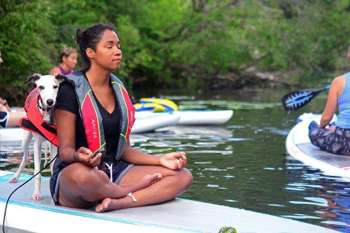 SUP Yoga in Toronto Islands, Canada