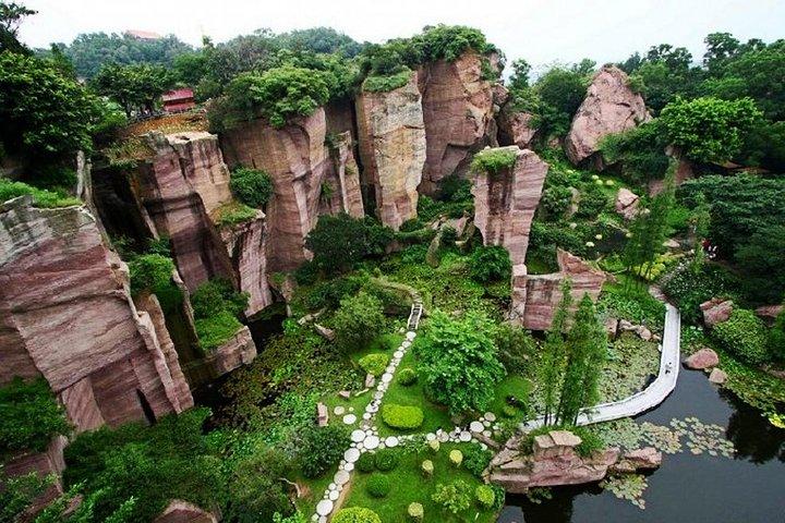 Private Tagestour zum Berg Lianhua und zur Stadt Shawan mit Mittagessen ab Guangzhou