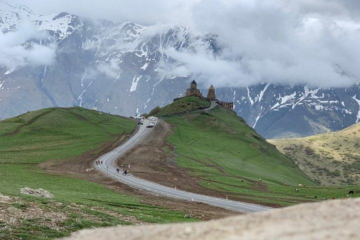 ️Private Full-Day Tour to Mtskheta and Kazbegi(stepantsminda) from Tbilisi