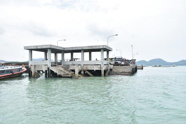緑の惑星のスピードボートで青夜のノーイにAo Nang