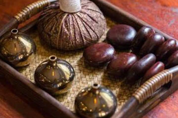 Aromaterapi Massage (Natural Oil Massage Full Body) 60 minutter