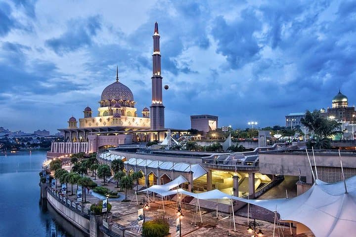 Putrajaya and Agricultural Heritage Park Tour