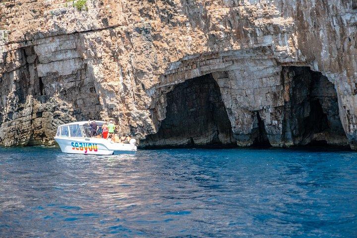Tour privado en barco de lujo para 12 desde Split, Brac, Trogir, Hvar