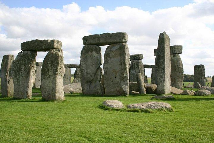 Salisbury - Stonehenge - Baño desde Londres o Port Southampton