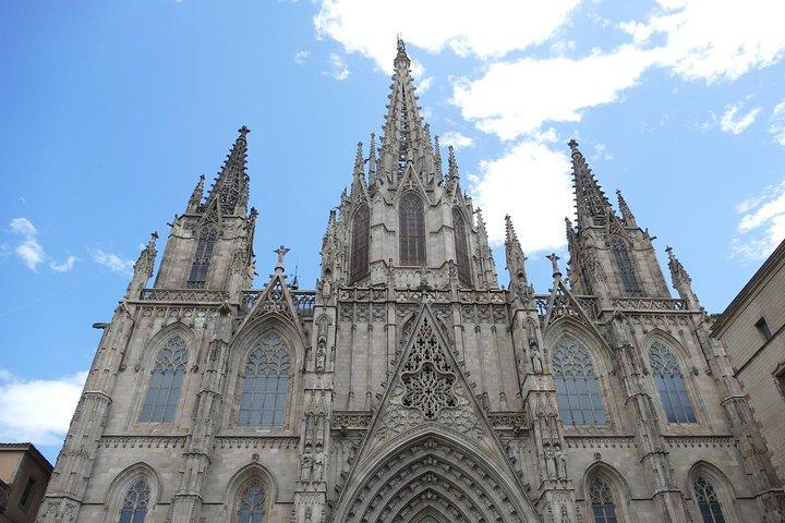 Esplora la bellissima Barcellona: tour audio autoguidato