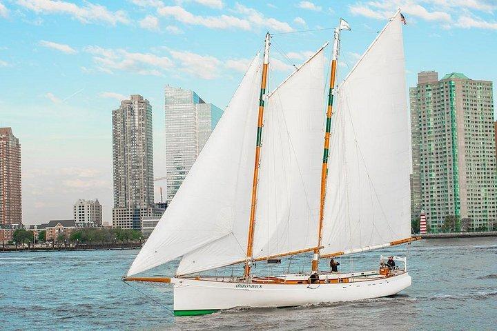 New York Fall Foliage Sail up the Hudson River