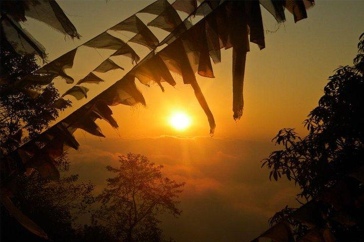 カトマンズ - チサパニ - Nagarkot Trek 3日間