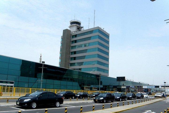 国際空港JorgeChávezからリマへの専用送迎(IN)