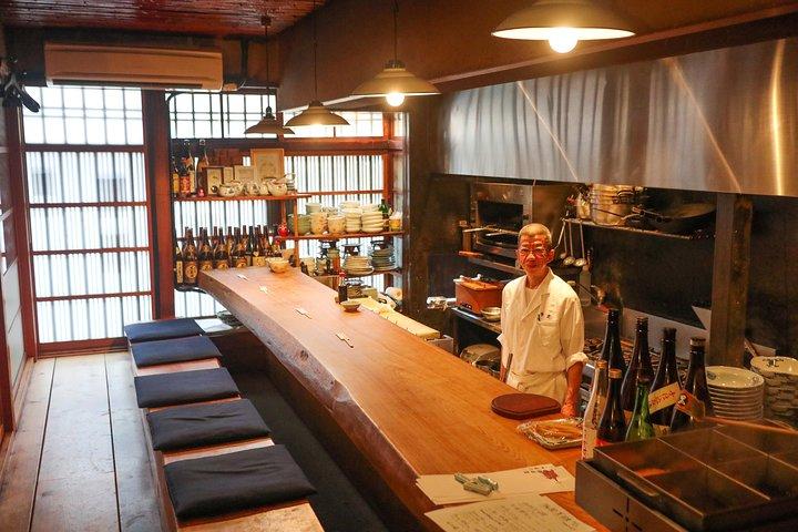 京都プレミアムナイトグルメツアー in 祇園（9品＋料理＋日本酒試飲）