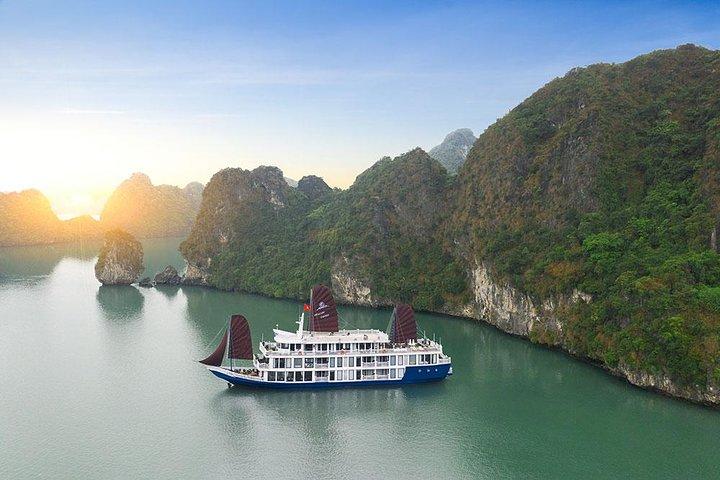 Halong Bay 3 dage 2 nætter - Efter 4-stjernet krydstogt